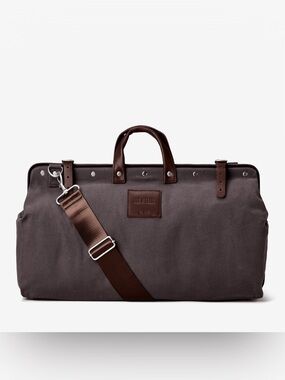 NWOT LINE OF TRADE Canvas Weekender Bag Grey and Brown Leather Large